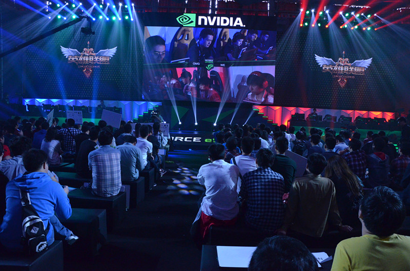 官方公布LPL夏季总决赛海报：是BLG两冠加冕，还是WBG突破队史？